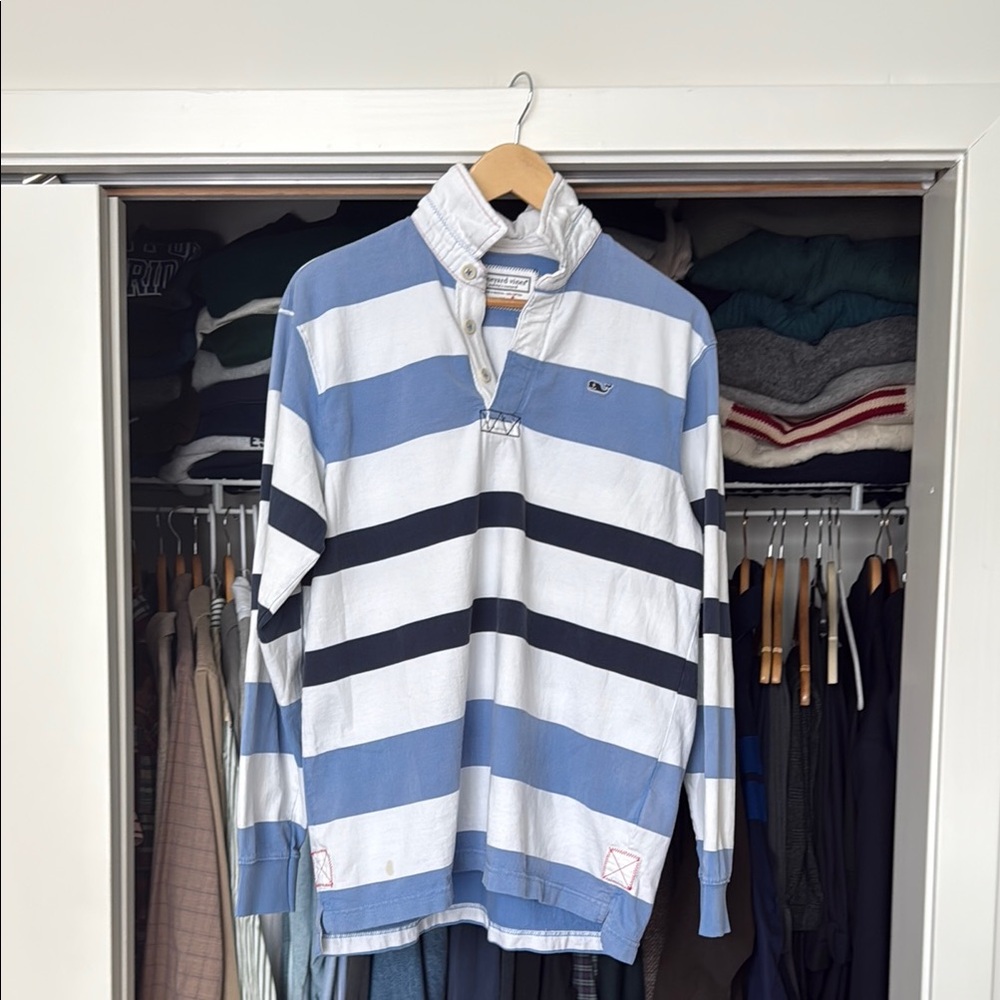 Vineyard Vines Rugby Men's Blue and White Striped Shirt Medium